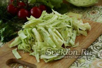 Zeleninový guláš s kapustou a zemiakmi recept s fotografiami s mäsom